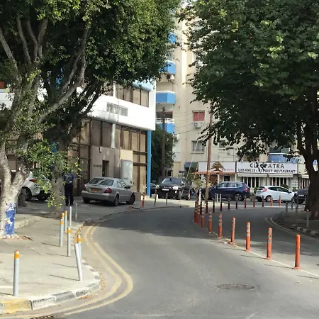 דירה Salamina